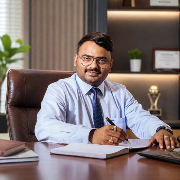 Mr. Kshitij Srivastava