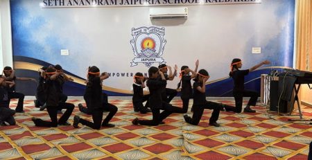Best school in Raebarelli